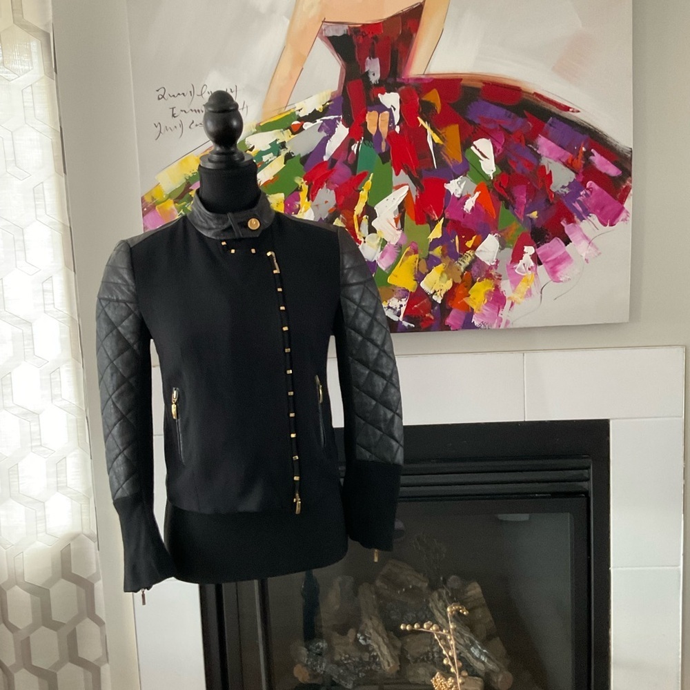Roberto Cavalli Exquisite Women's Black Quilted Jacket. Ptp 17” length 1… - Picture 8 of 14